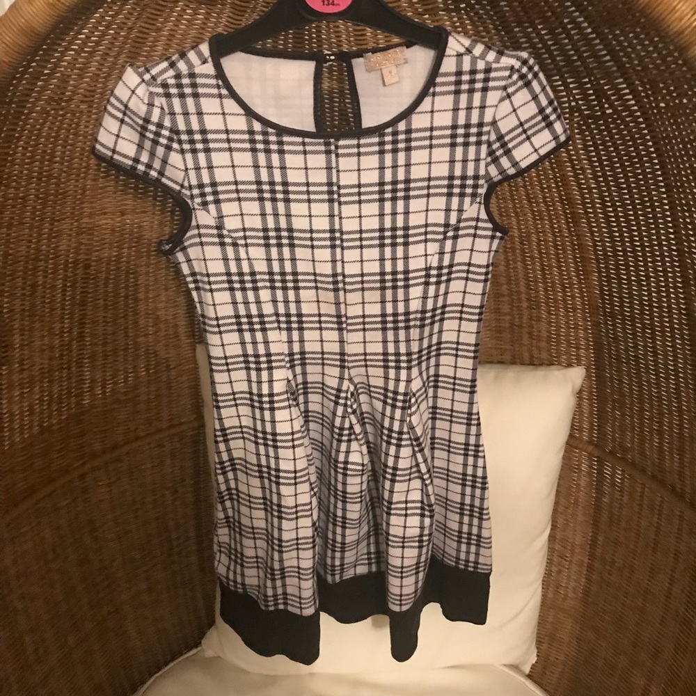 Black and white dress